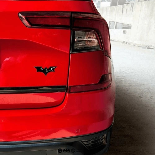 Batman 3D Car Emblem Badge Gold : OFFICIAL DC MERCHANDISE