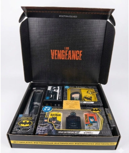 Batman Mystery GIFT Box: OFFICIAL DC MERCHANDISE